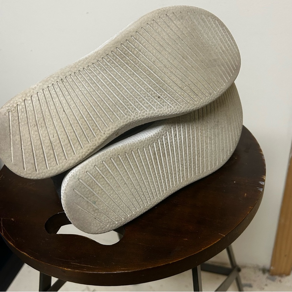 Allbirds Tree Topper Mid Top W7 Charcoal Lace Up Sneakers Wool Runner Shoes ECO - Picture 6 of 9